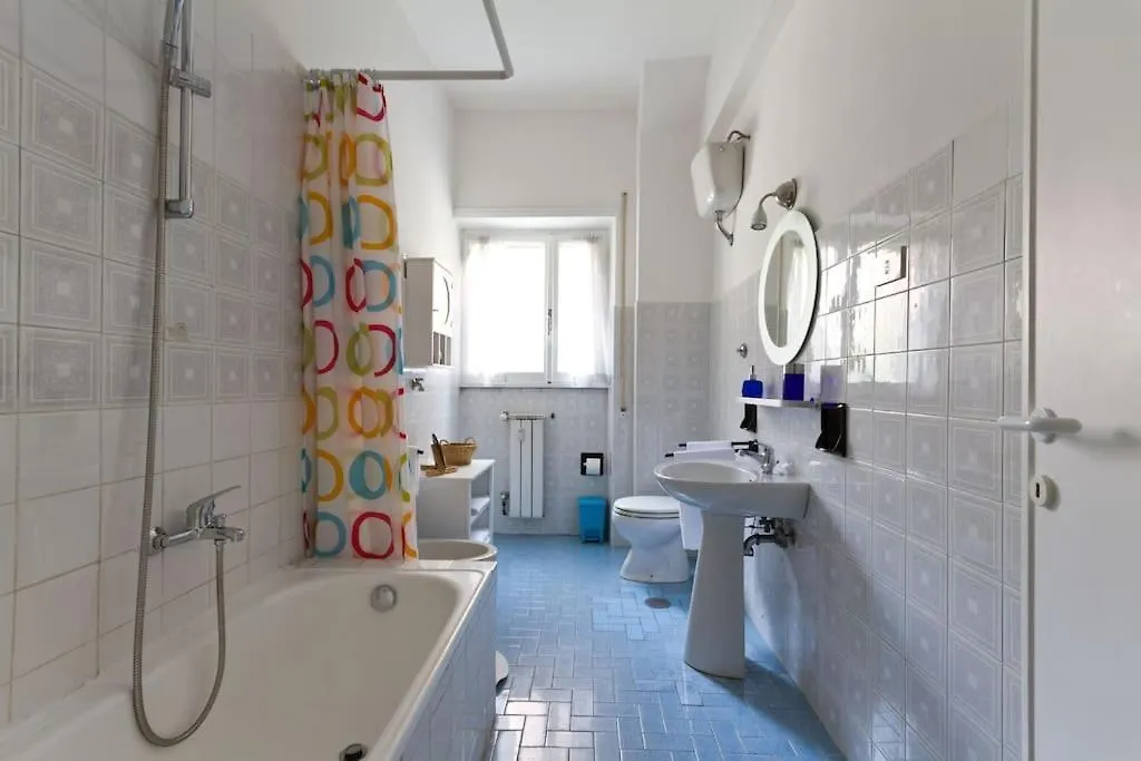 Apartment A Casa Di Pe' Casa Vacanze Rome Italy