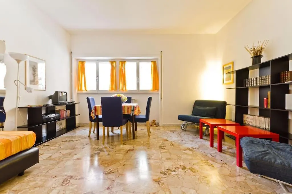 A Casa Di Pe' Casa Vacanze Rome 0*,